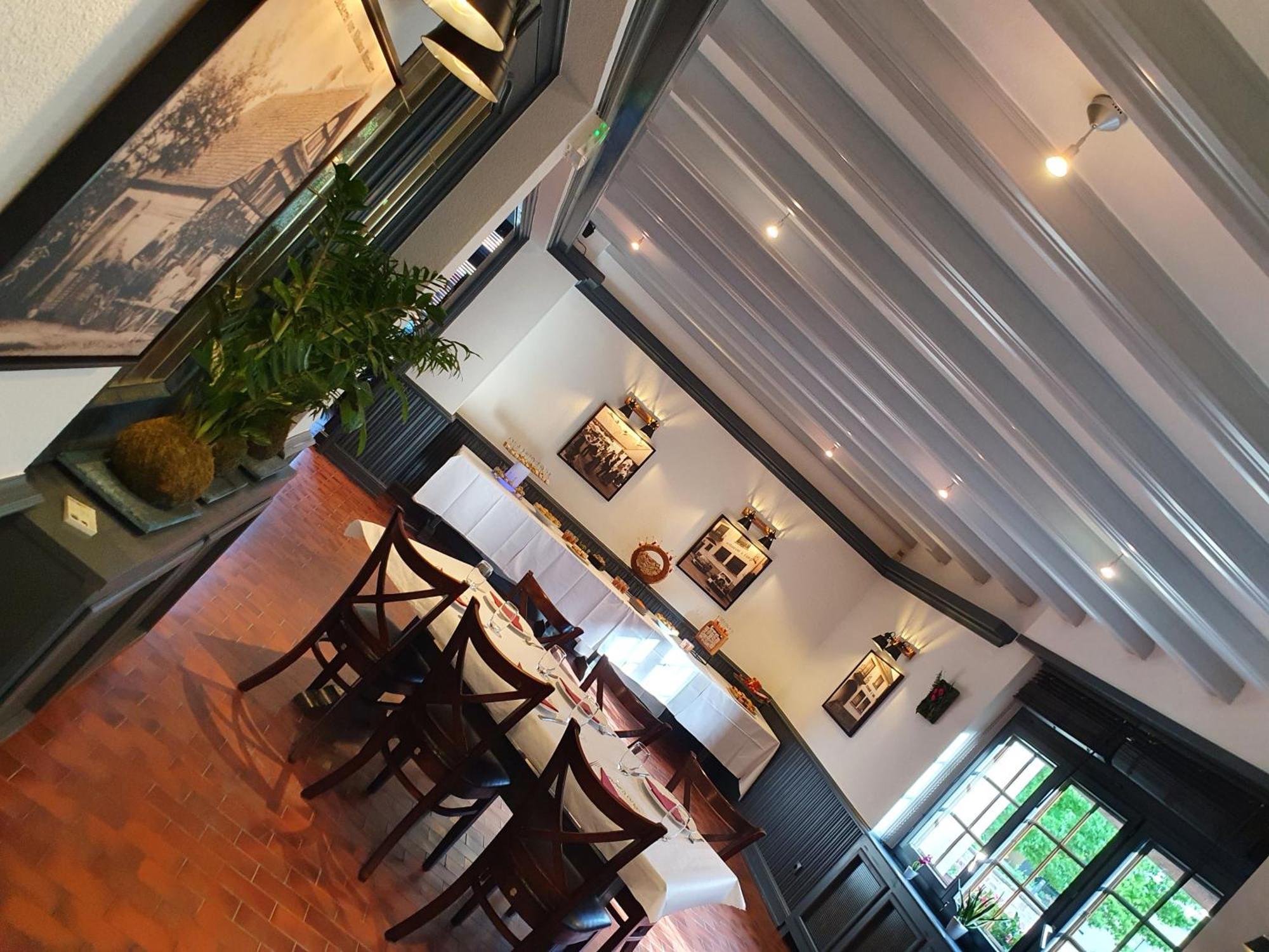 Hotel Restaurant Les Alizes Lipsheim Exterior photo