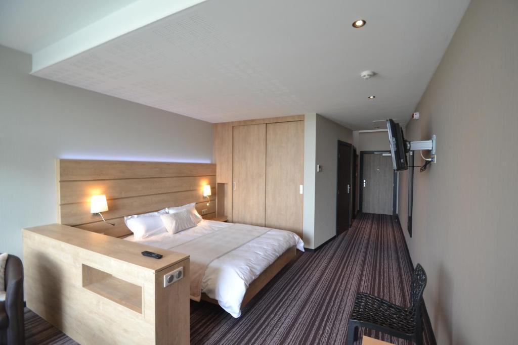 Hotel Restaurant Les Alizes Lipsheim Room photo