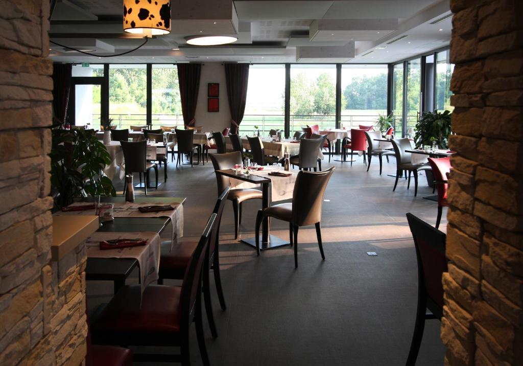 Hotel Restaurant Les Alizes Lipsheim Exterior photo